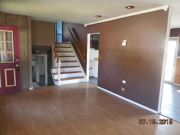 3rd image of 195 Grant Dr