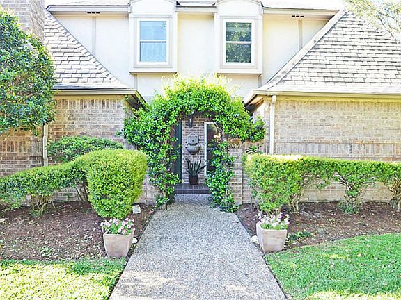 3rd image of 20747 Prince Creek Dr