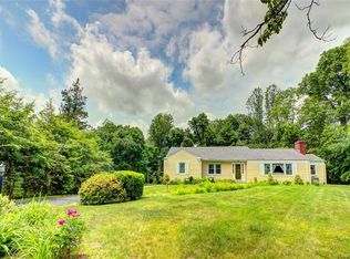 1 Mayfair Rd, Elmsford, NY 10523