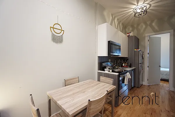 Rented by Rennit Inc. | media 12