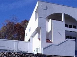 5915 Blackberry Trl, Inver Grove Heights, MN 55076