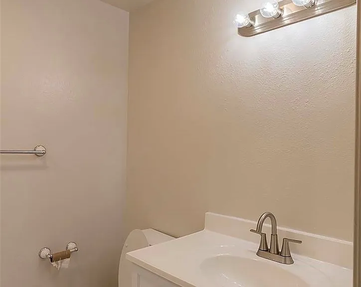 23930 Los Codona Ave #200 — Photo 11