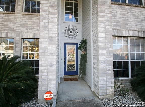 3rd image of 109 Blossom Ct