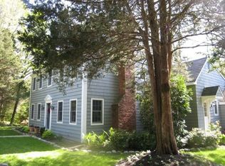 6 Surrey Ln, East Setauket, NY 11733