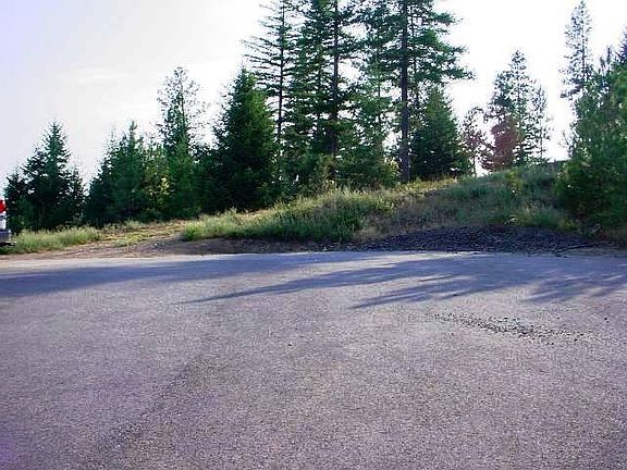 3rd image of Baywoods Road