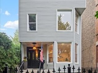 3437 N Janssen Ave #1, Chicago, IL 60657