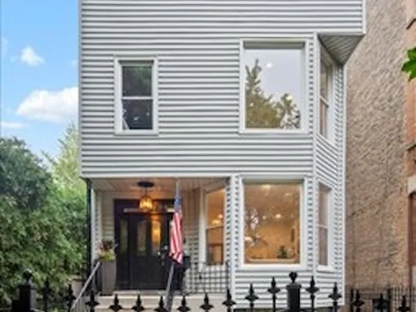 3437 N Janssen Ave #1, Chicago, IL 60657