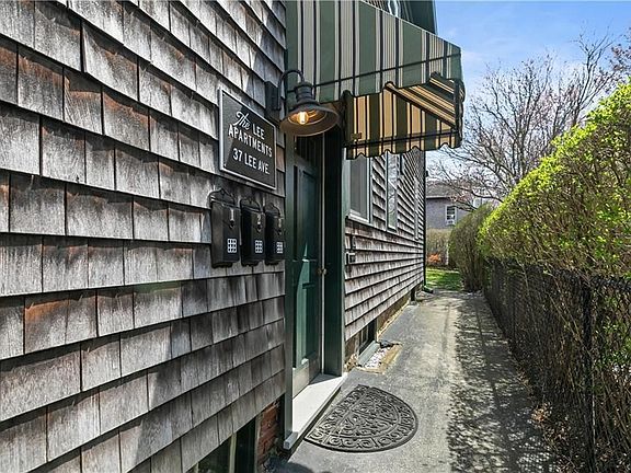 3rd image of 37 Lee Ave #3