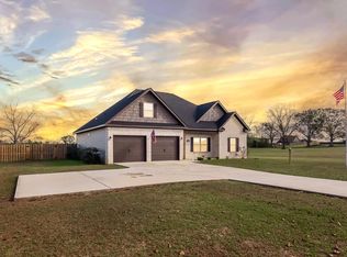 3045 S County Road 9, Newton, AL 36352