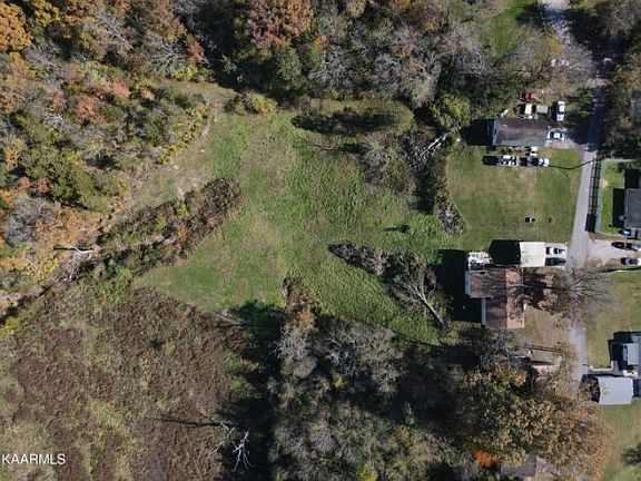 2nd image of 5121 Ramsey Ln