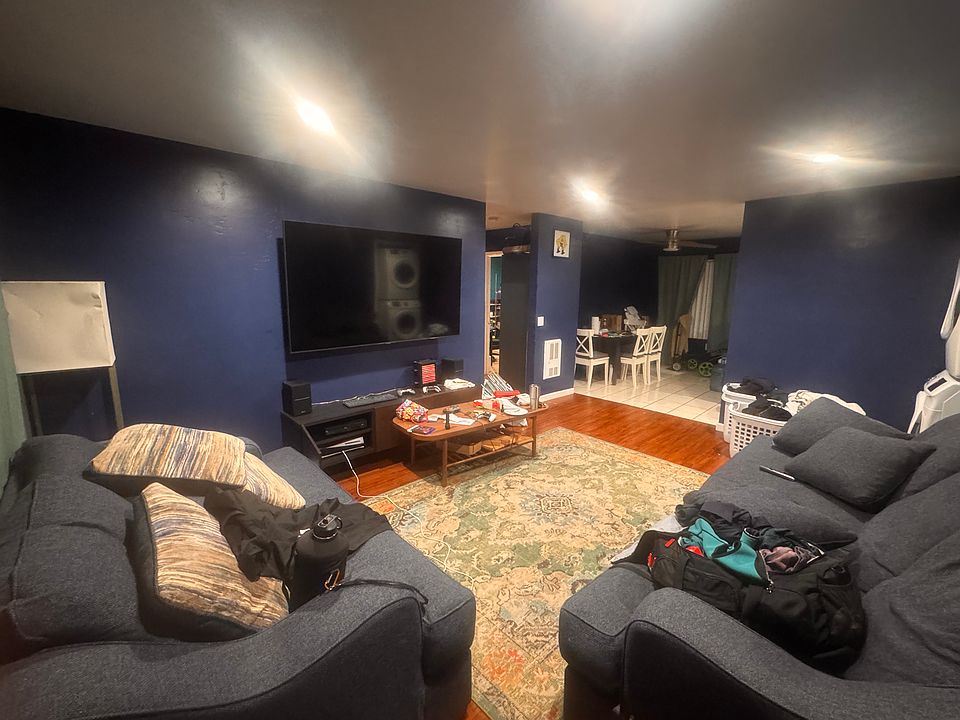 1st image of 1679 Pentecost Way Unit 3