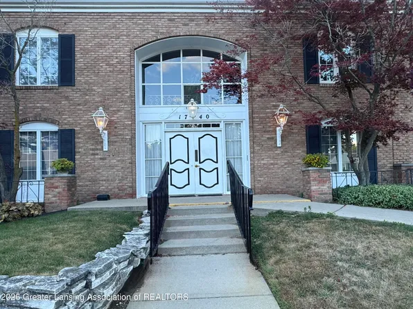 1740 Wellington Rd APT 203, Lansing, MI 48910
