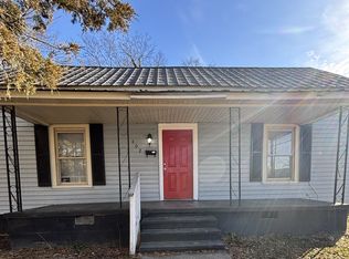 402 N Poplar St, Gastonia, NC 28054