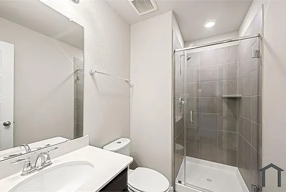 618 Ellwood Terrace Ln — Photo 10