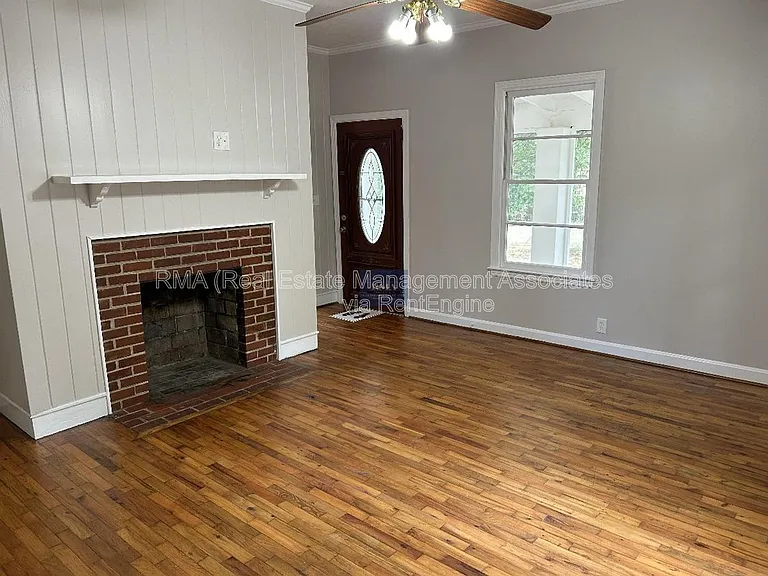 126 Sihane Rd — Photo 2