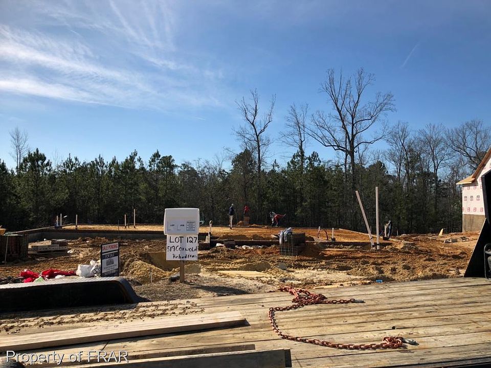 2nd image of 519 Coxwold Pl Lot 127