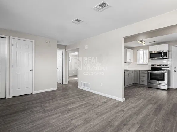 2253 S Lincoln St, Denver, CO 80210