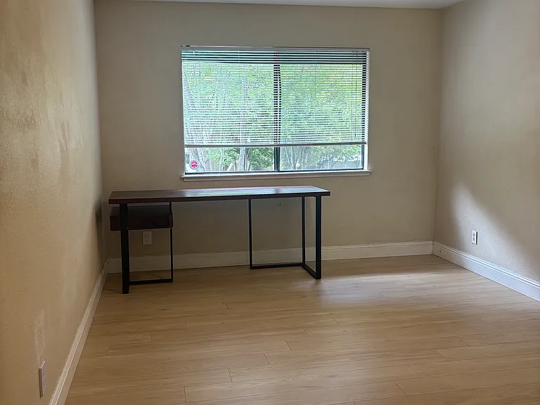 5410 Makati Cir — Photo 29