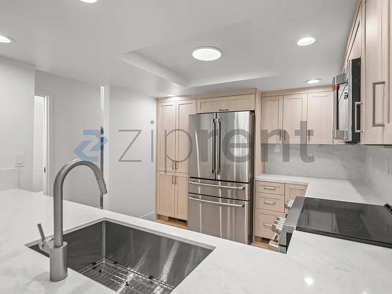 223 Saratoga Ave — Photo 16