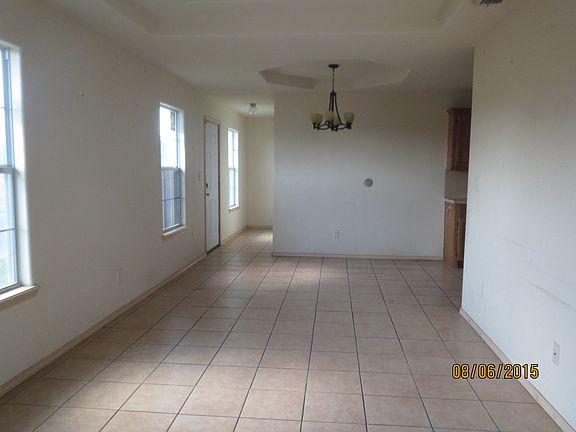 2nd image of 256 W Handy Dr