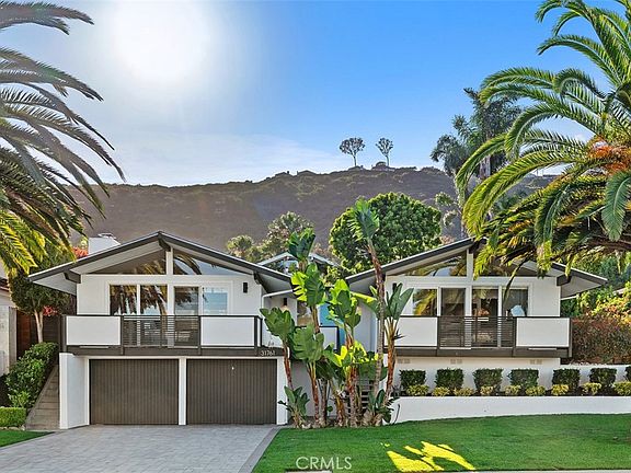 3rd image of 31761 Isle Royal Dr
