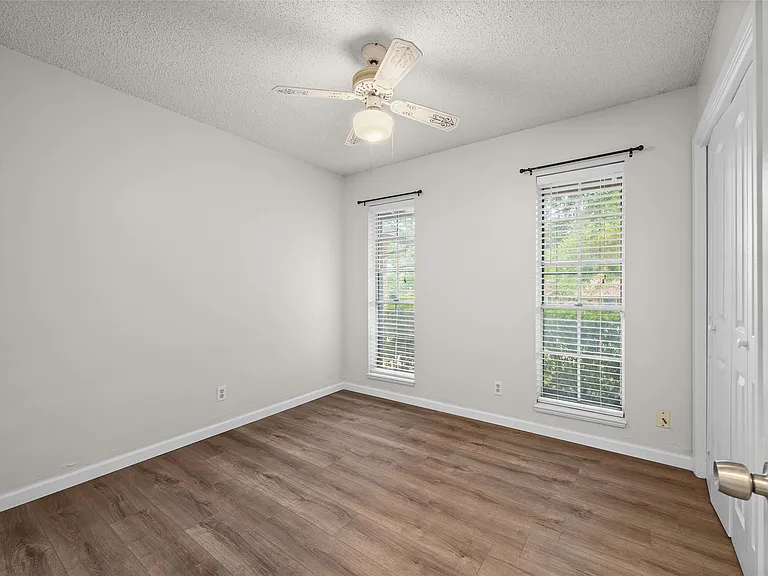 7506 Glenhill Rd — Photo 14