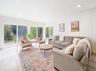 1115 Orchard Grove Dr, Geneva, OH 44041