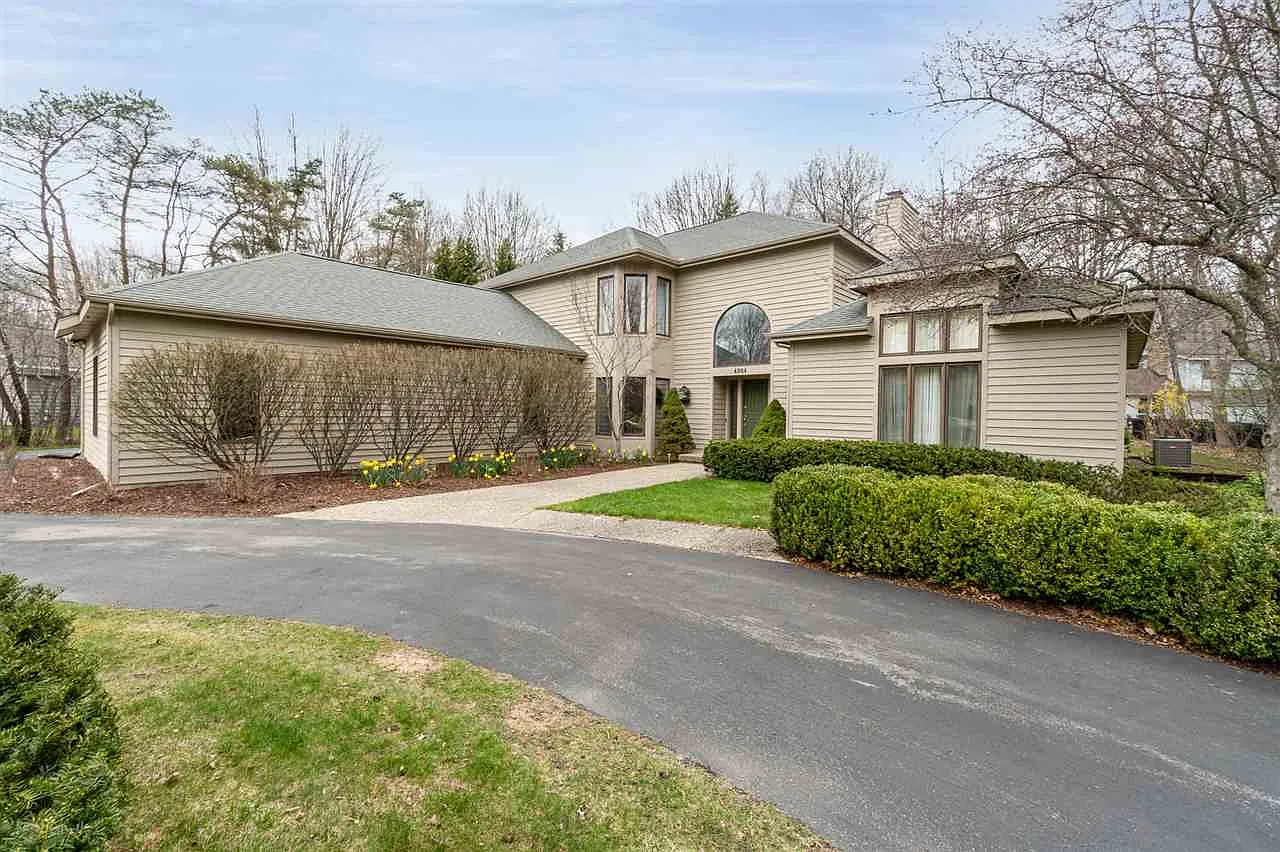 4904 Warblers Way photo 1