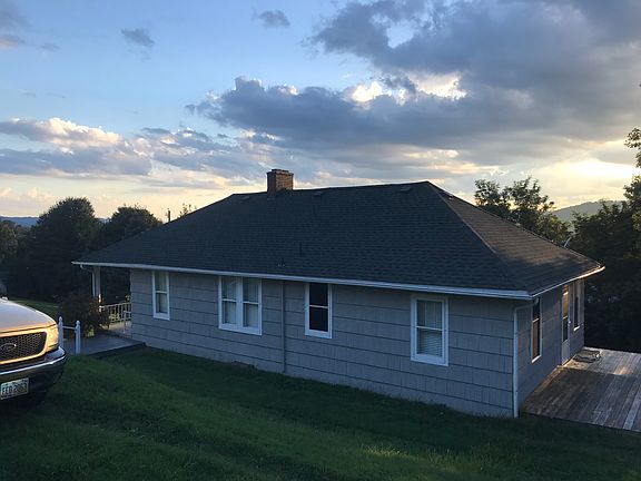 5th image of 1167 Sunset St