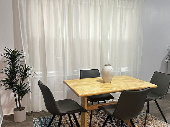 5th image of 7828 S Greenwood Ave #1