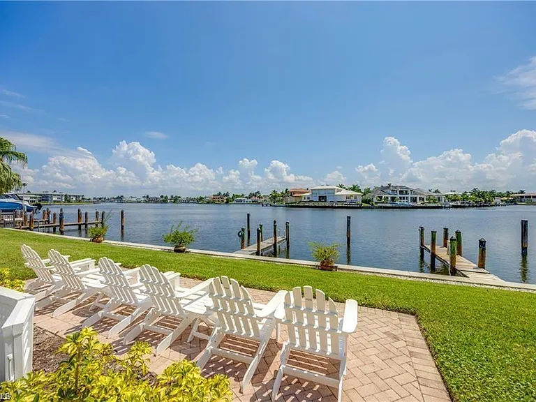 3070 Gulf Shore Blvd N #103 — Photo 14
