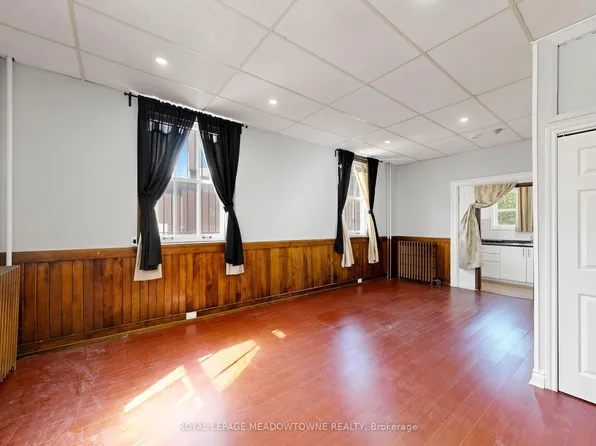 70 Mill St, Halton Hills, ON