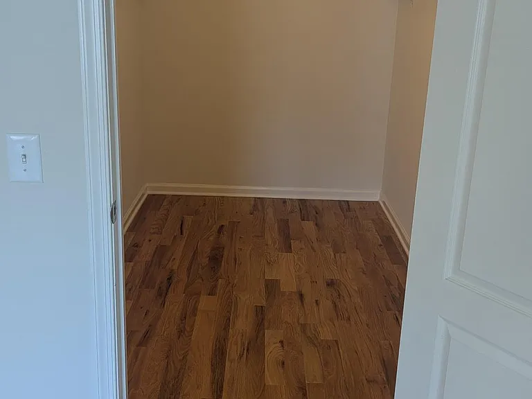 Walking closet