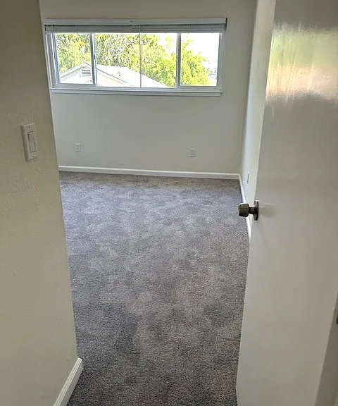 257 Poplar Ave #10 — Photo 9