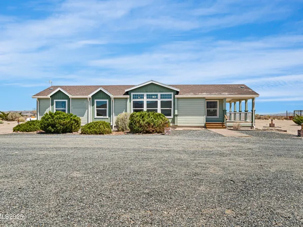 2535 E 3rd St, Silver Springs, NV 89429