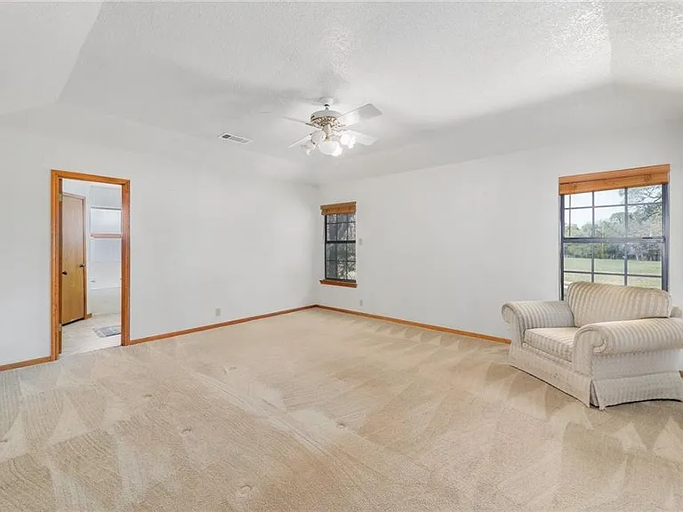 207 Rancho Bueno Dr — Photo 19