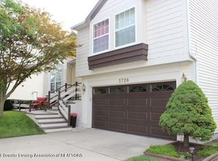5726 Barren Dr, Lansing, MI 48911