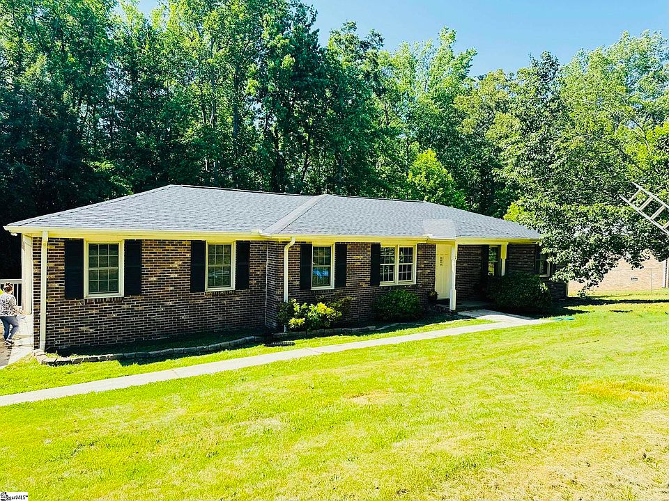 1st image of 112 Dill Dr
