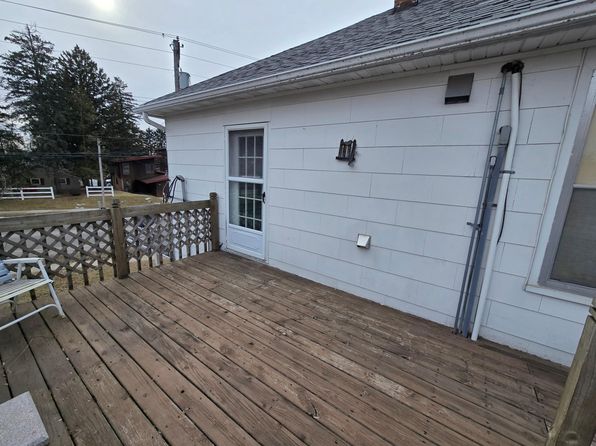 207 14th St NE, Rochester, MN 55906