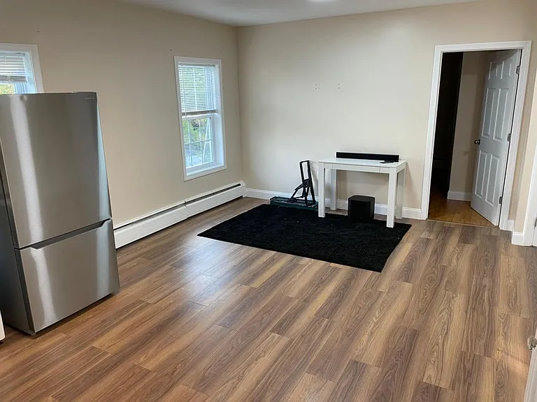 98 Fairview St #2 — Photo 1