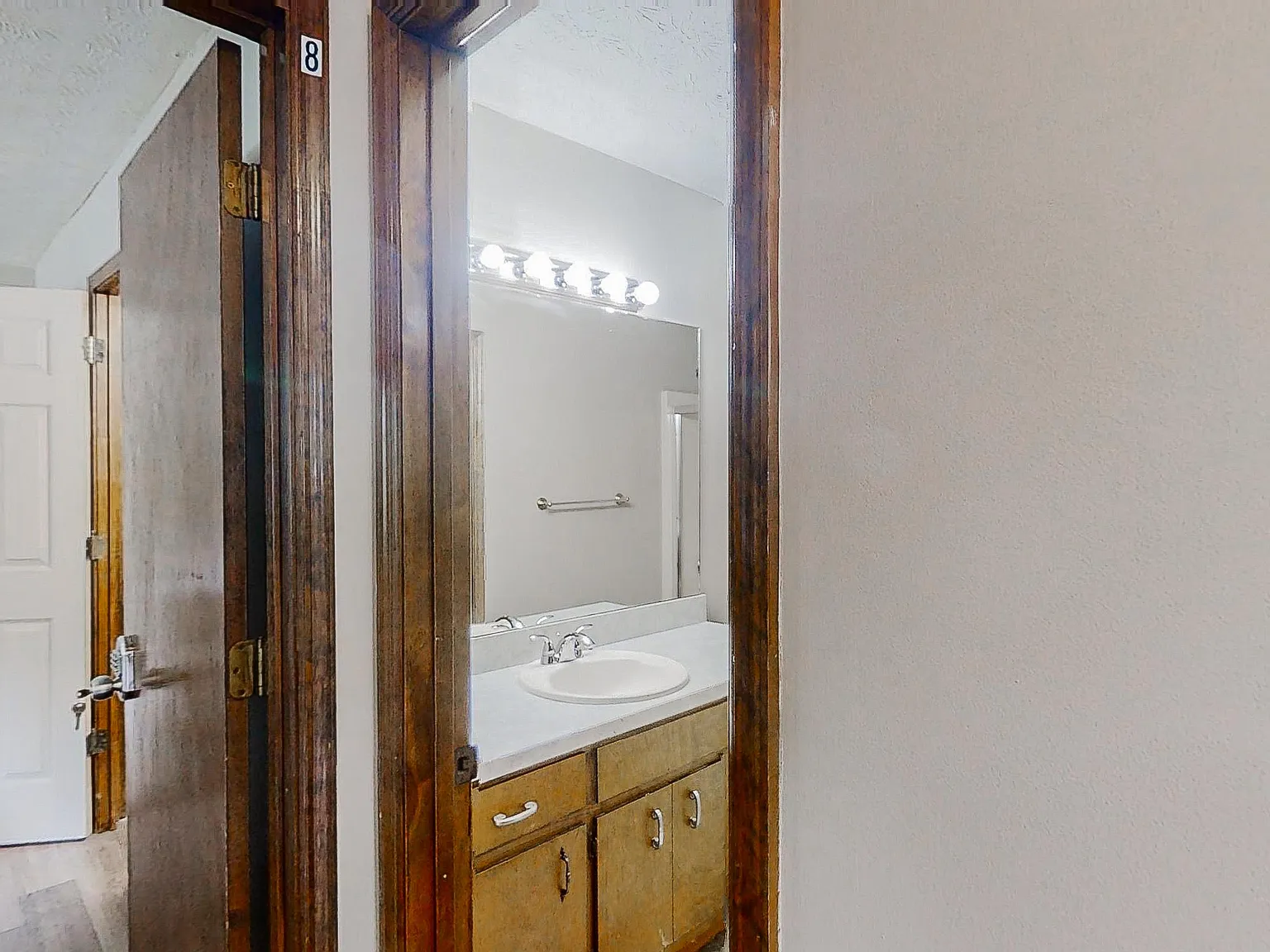 4 bed, 3.0 bath, 1796 sqft, $771 — Photo 4