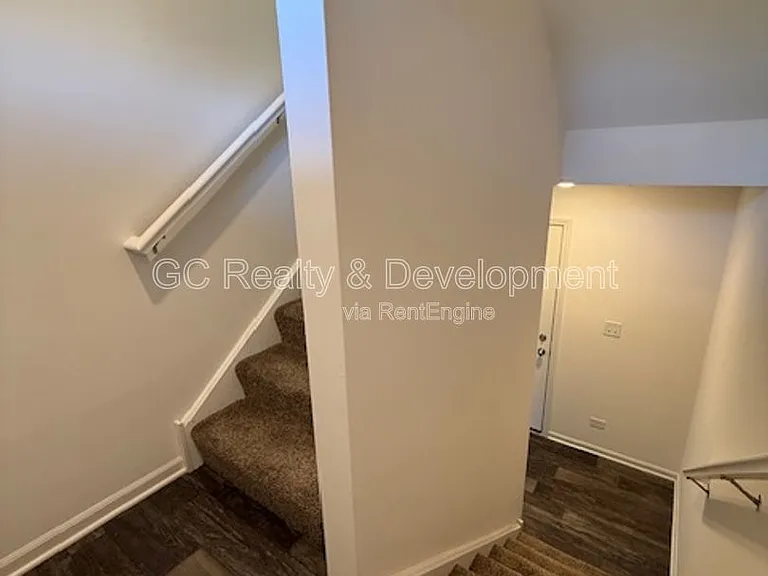 2372 Upland Rd — Photo 25