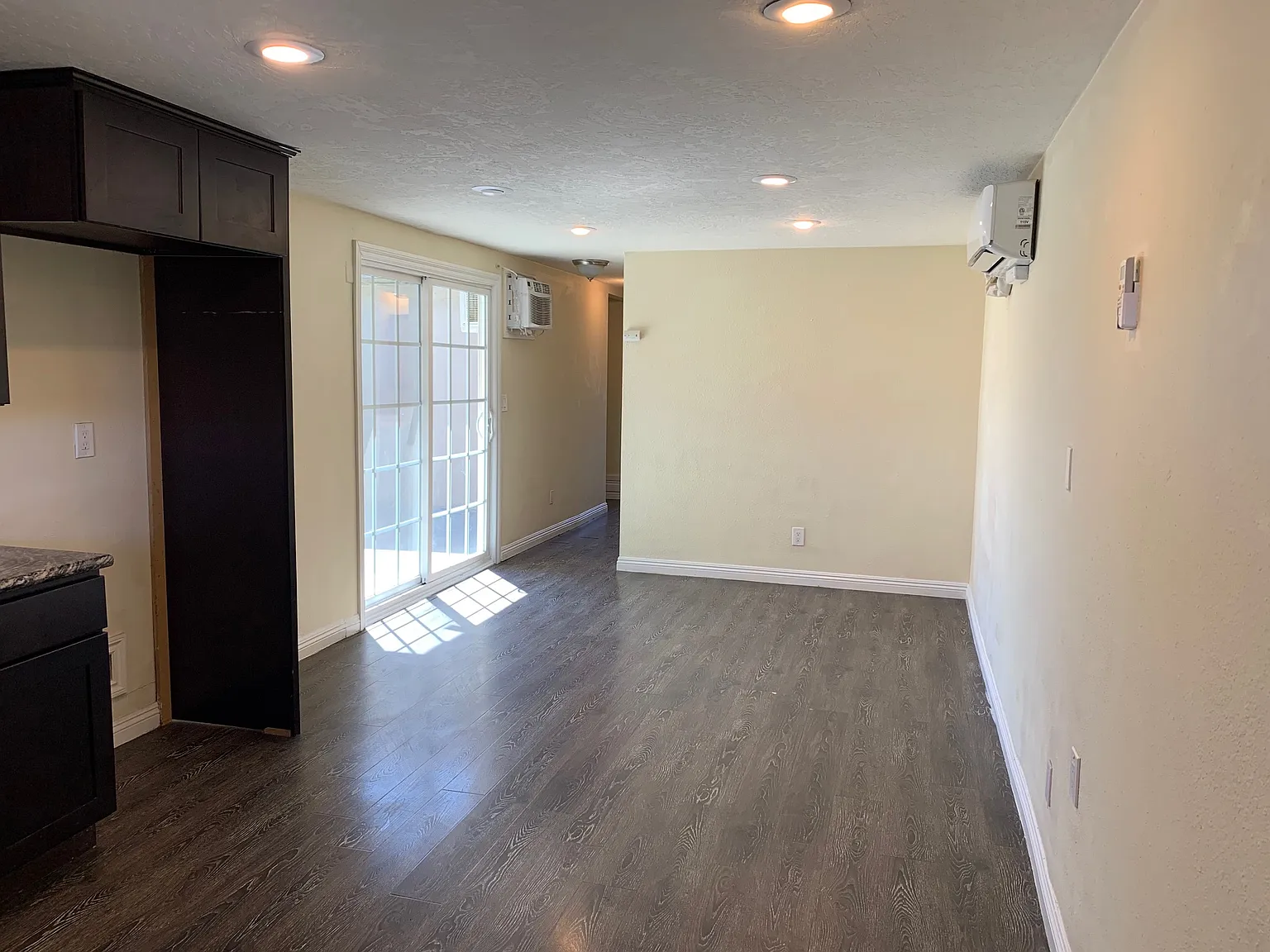 2 bed, 770 sqft, $1,695 — Photo 4