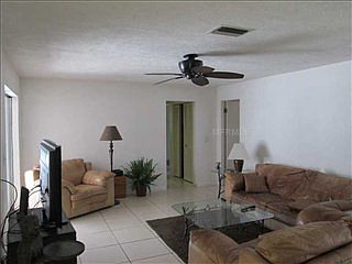 4th image of 3322 San Domingo St