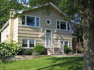 127 Downey Rd, Brockton, MA 02302