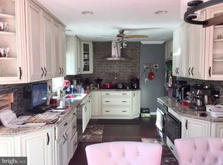 625 Center Ave, Chesilhurst, NJ 08089