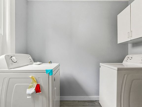 2nd image of 132 Bartlett St #132