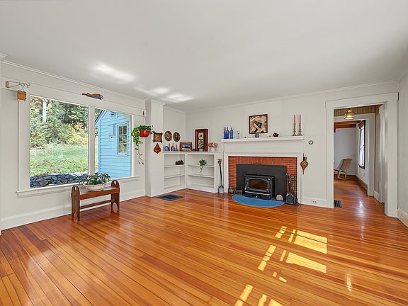 4th image of 11 Ives Road