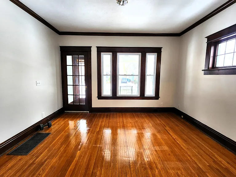 674 Parsells Ave #674 — Photo 12
