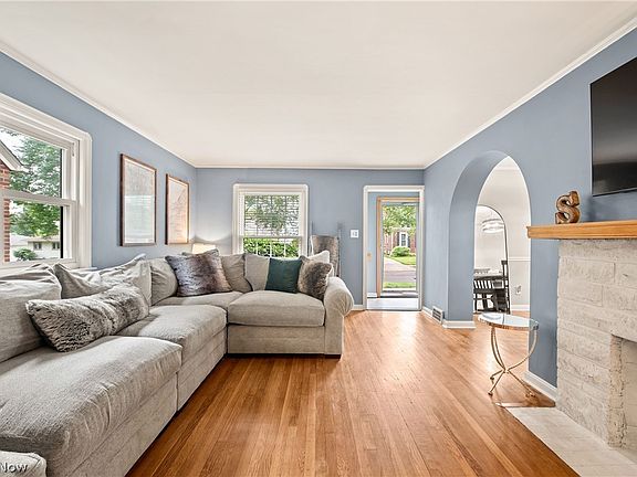 4th image of 4656 Morningside Dr